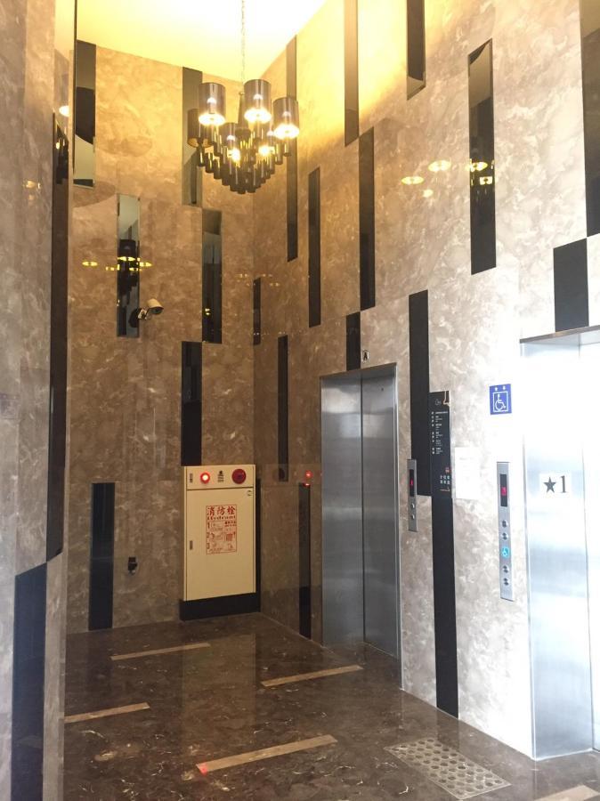 Fengjia Hotel Bell ไถจง ภายนอก รูปภาพ