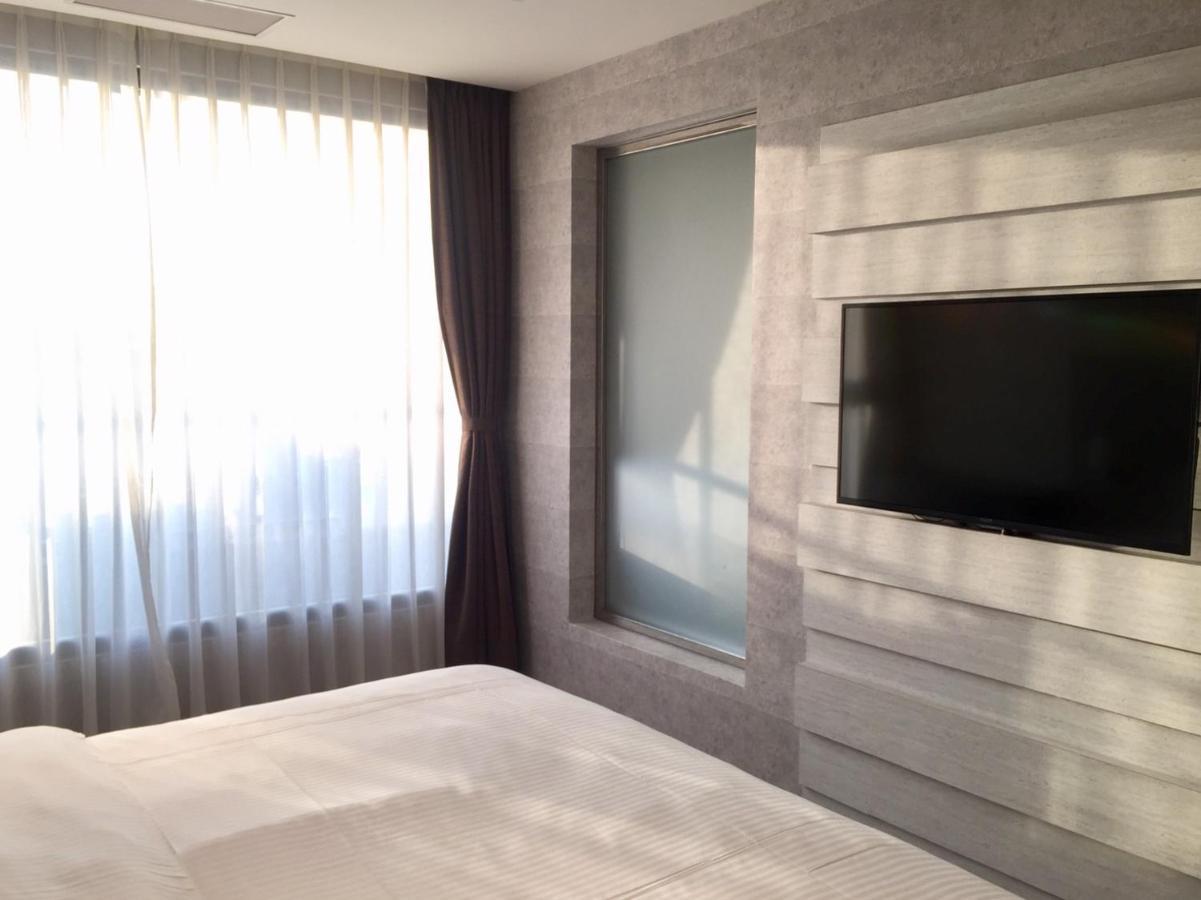 Fengjia Hotel Bell ไถจง ภายนอก รูปภาพ