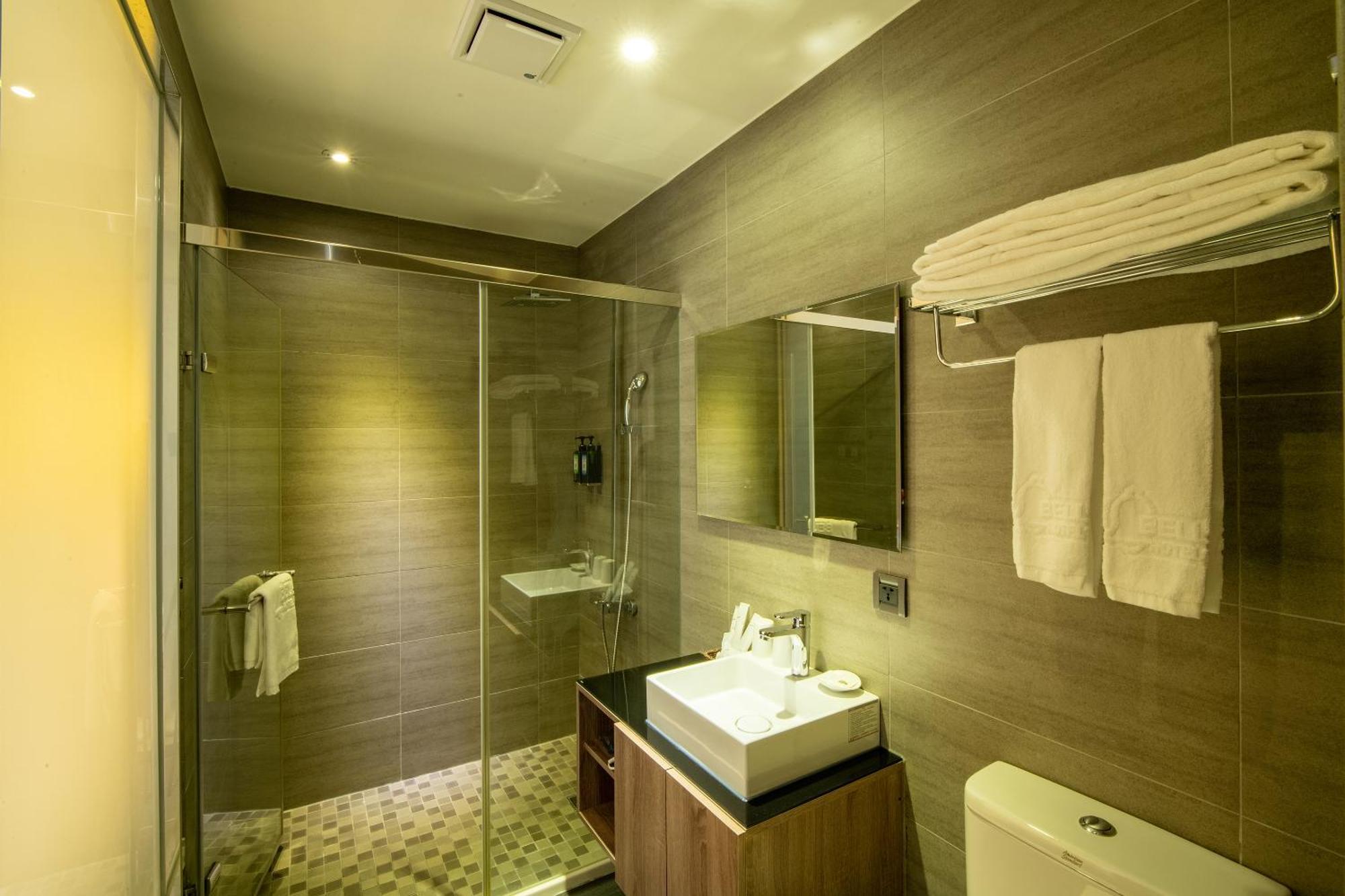 Fengjia Hotel Bell ไถจง ภายนอก รูปภาพ