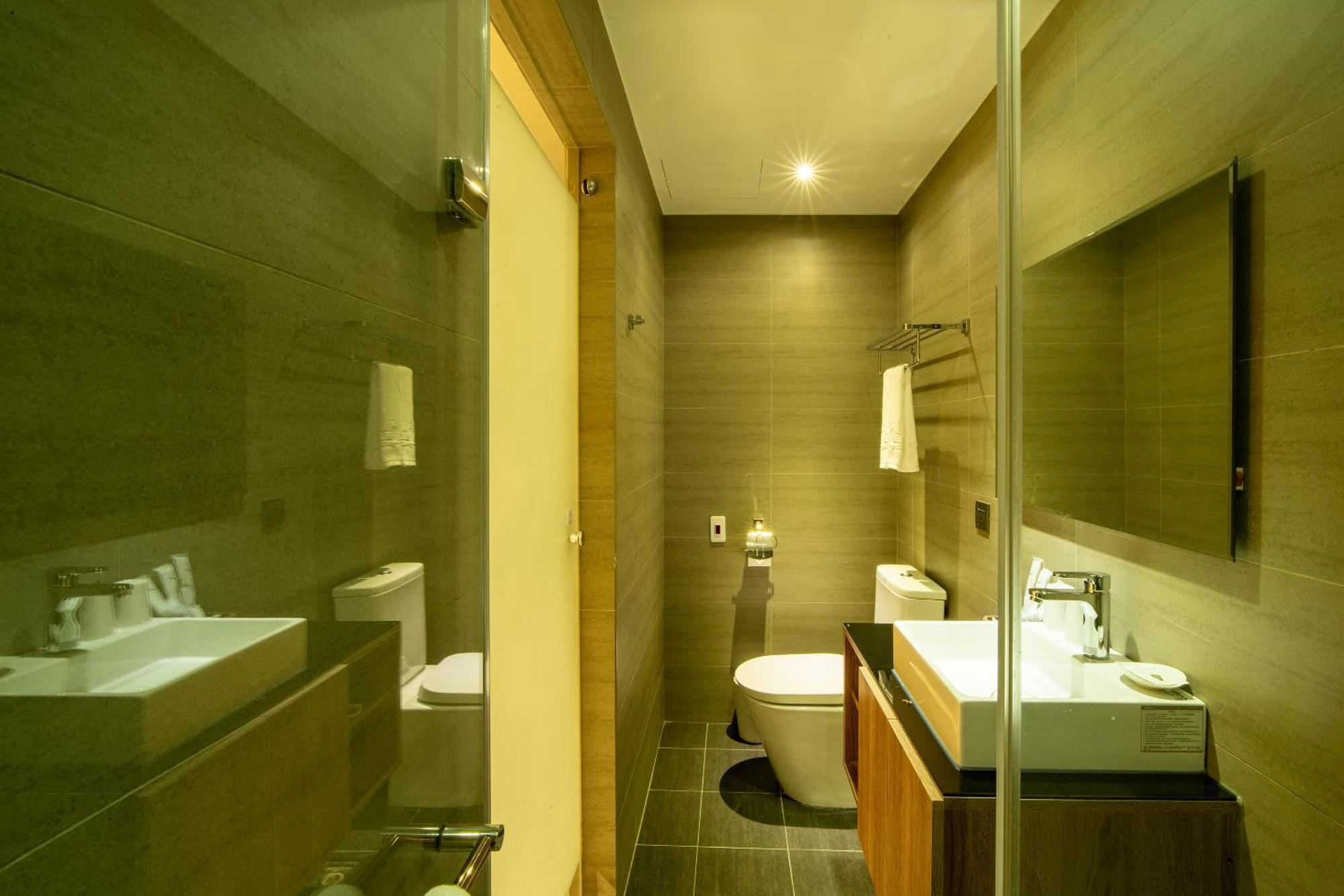 Fengjia Hotel Bell ไถจง ภายนอก รูปภาพ