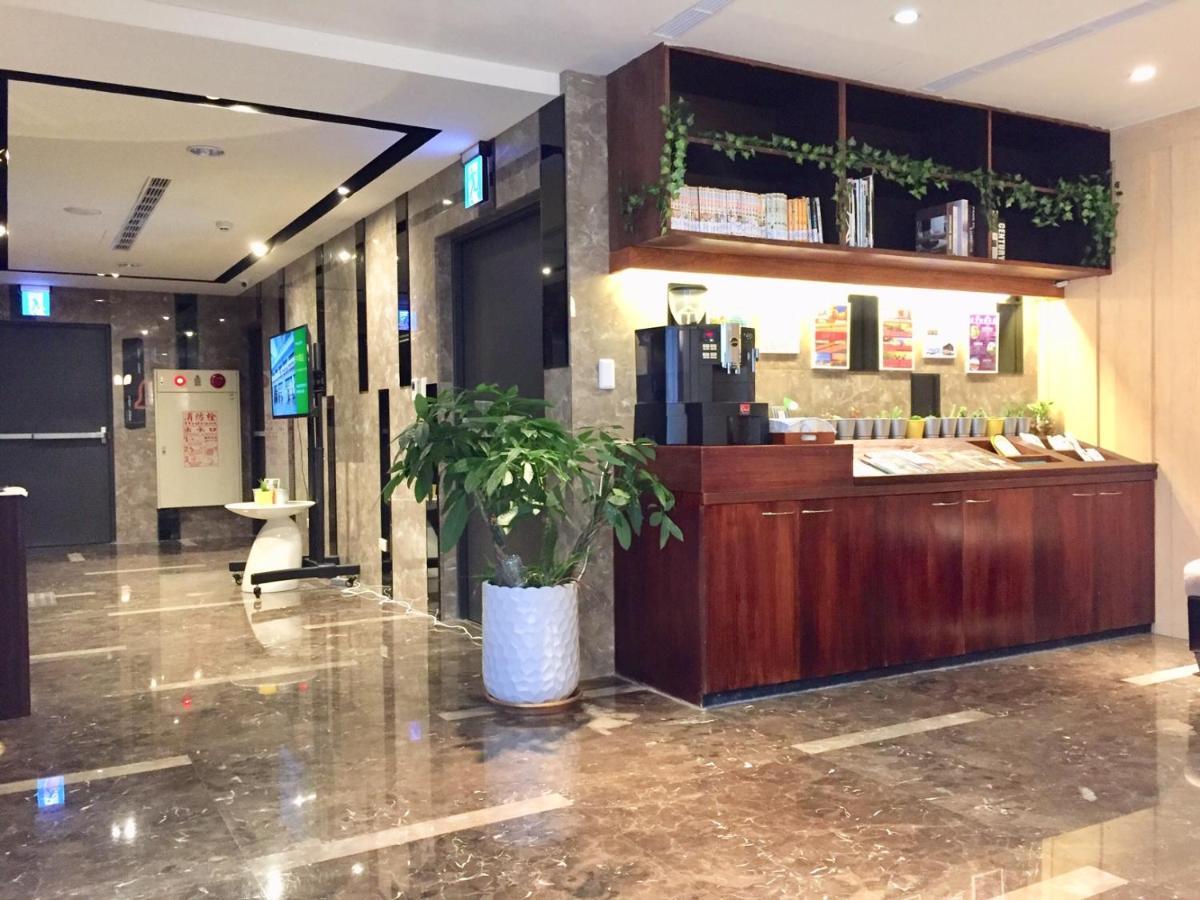 Fengjia Hotel Bell ไถจง ภายนอก รูปภาพ